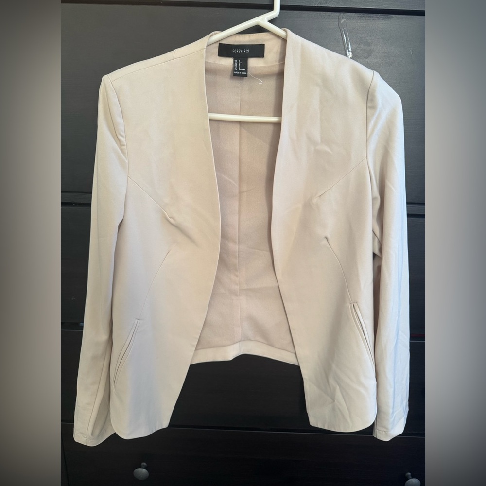 Forever 21 Women's Light Beige Blazer